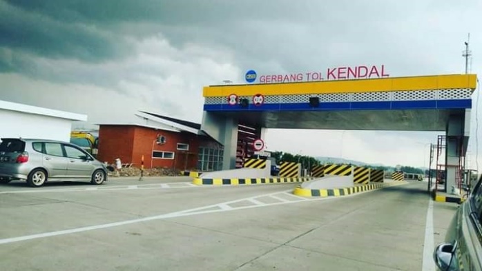 Tampilan gerbang tol, sumber: google.com