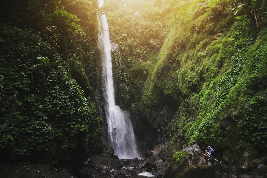 Wisata Tegal Jawa Tengah: Curug Cantel. Sumber: Instagram andi_alwainy